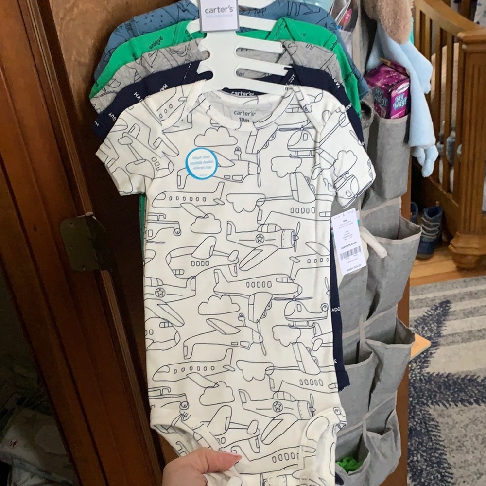 5 brand new onesies